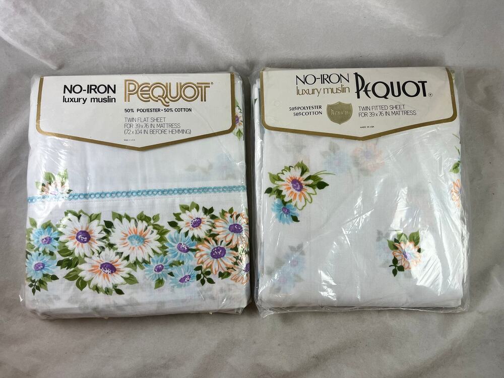 Pequot Maytime Twin Flat Fitted Sheets Blue Floral Daisy New Deadstock 1970s